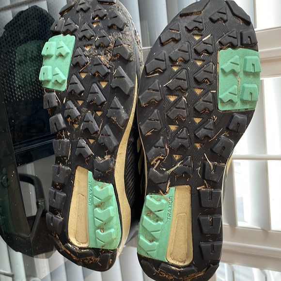 TERREX TRAILMAKER MID GORE-TEX HIKING SHOES size 9.5 - Picture 4 of 8